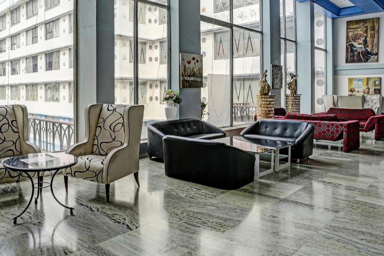 Townhouse 809 Royal Palms Hotel - Rose Collection ムンバイ エクステリア 写真